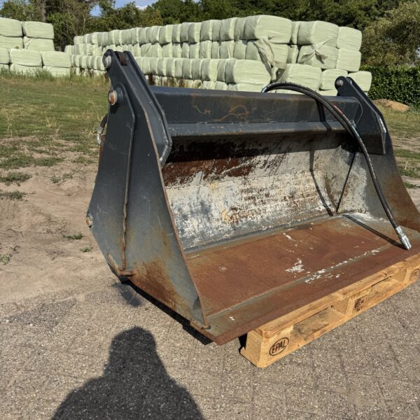4 in 1 Bak 1600mm Gebruikt - Afbeelding 3