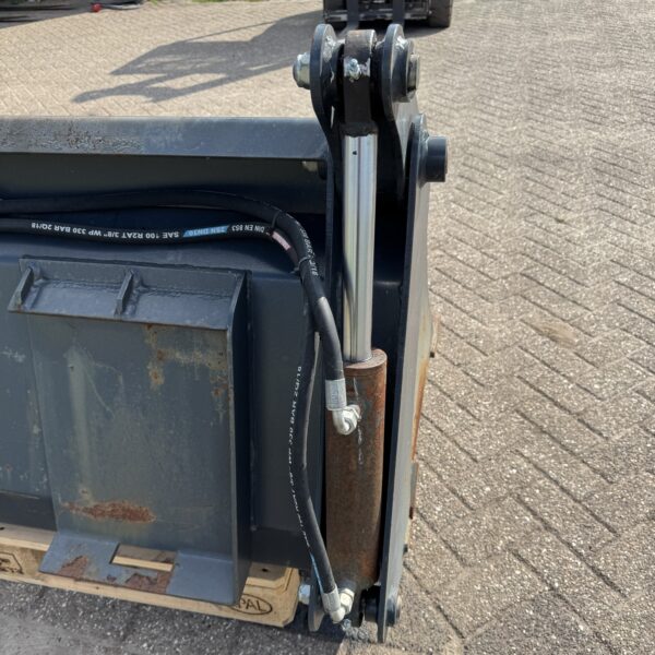 4 in 1 Bak 1600mm Gebruikt - Afbeelding 8